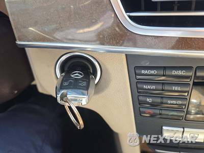 2014 Mercedes-Benz E 350 Sedan - zdjęcie 8 z 24 - miniatura