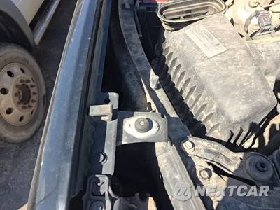 2020 Chevrolet Silverado 3500HD High Country Crew Cab Medium Bed 3LZ - zdjęcie 29 z 33 - miniatura