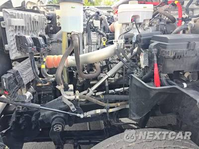 2024 Chevrolet SILVERADO MEDIUM DUTY Base - zdjęcie 23 z 25 - miniatura