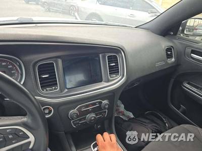 2017 Dodge Charger SXT - zdjęcie 10 z 25 - miniatura