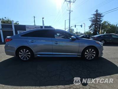 2016 Hyundai Sonata Sport - zdjęcie 4 z 42 - miniatura