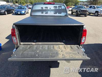 2006 Nissan Frontier SE Crew Cab Medium Bed - zdjęcie 14 z 32 - miniatura