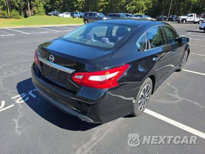 2016 Nissan Altima 2.5 S - zdjęcie 3 z 28 - miniatura