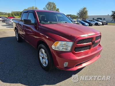 2015 Ram 1500 Express Crew Cab Short Bed - zdjęcie 4 z 29 - miniatura