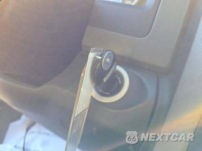 2015 Ram 1500 Express Crew Cab Short Bed - zdjęcie 8 z 29 - miniatura