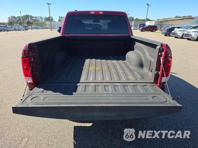 2015 Ram 1500 Express Crew Cab Short Bed - zdjęcie 14 z 29 - miniatura