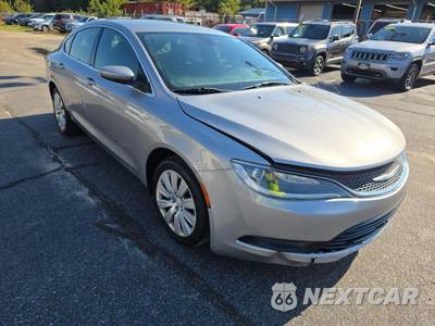 2016 Chrysler 200 LX - zdjęcie 4 z 35 - miniatura