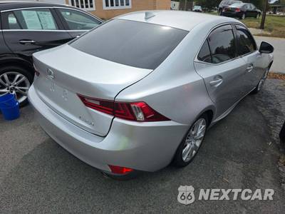 2015 Lexus IS 250 Sedan - zdjęcie 3 z 26 - miniatura