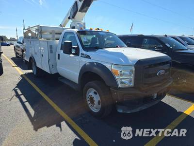 2012 Ford Super Duty F-450 Cab Chassis XL Regular Cab DRW - zdjęcie 4 z 17 - miniatura