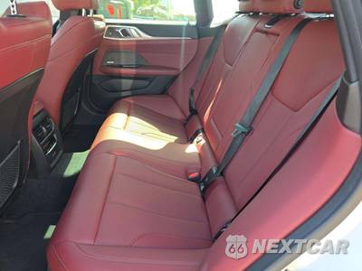 2023 BMW i4 eDrive40 - zdjęcie 13 z 22 - miniatura