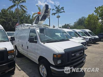 2013 Ford Super Duty E-350 Commercial Cargo Van 138.0" WB - zdjęcie 4 z 31 - miniatura