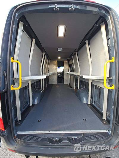 2019 Mercedes-Benz Sprinter 2500 Cargo Van High Roof 170.0" WB - zdjęcie 14 z 33 - miniatura