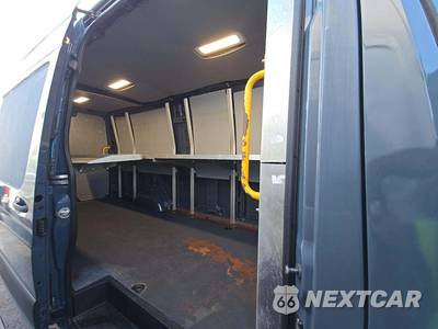 2019 Mercedes-Benz Sprinter 2500 Cargo Van High Roof 170.0" WB - zdjęcie 16 z 33 - miniatura