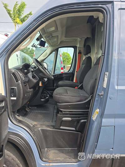2020 Ram ProMaster 3500 Cargo Van High Roof 159.0" WB - zdjęcie 6 z 33 - miniatura