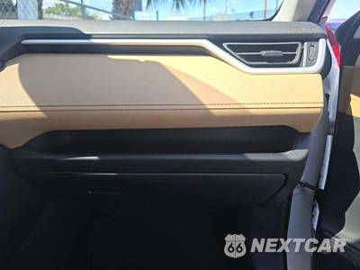 2020 Toyota RAV4 XLE - zdjęcie 19 z 30 - miniatura