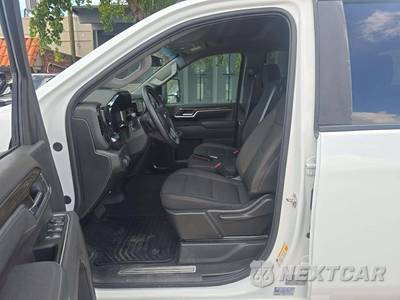 2026 Chevrolet Silverado 2500HD LT Crew Cab Short Bed 1LT - zdjęcie 3 z 22 - miniatura