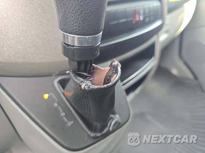 2018 Mercedes-Benz Sprinter 2500 Cargo Van Standard Roof 144.3" WB - zdjęcie 21 z 32 - miniatura