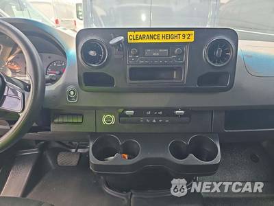 2019 Mercedes-Benz Sprinter 2500 Cargo Van High Roof 170.0" WB - zdjęcie 10 z 31 - miniatura