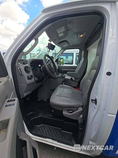 2023 Ford E-350 Cutaway - zdjęcie 6 z 24 - miniatura