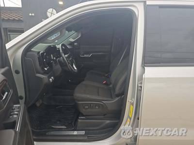 2022 GMC Sierra 1500 Elevation Crew Cab Medium Bed 3SB - zdjęcie 3 z 22 - miniatura