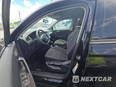 2021 Volkswagen Tiguan S - zdjęcie 6 z 30 - miniatura