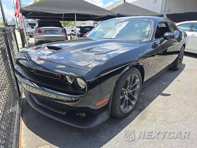 2022 Dodge Challenger R/T Scat Pack - zdjęcie 1 z 27 - miniatura