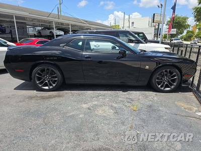 2022 Dodge Challenger R/T Scat Pack - zdjęcie 4 z 27 - miniatura