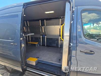 2019 Mercedes-Benz Sprinter 2500 Crew Van High Roof 144.0" WB - zdjęcie 16 z 32 - miniatura
