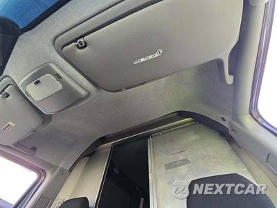 2018 Mercedes-Benz Sprinter 2500 Cargo Van Standard Roof 144.3" WB - zdjęcie 11 z 27 - miniatura