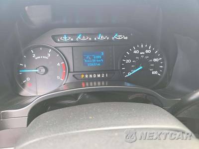 2018 Ford Super Duty F-550 Cab Chassis XL Crew Cab DRW - zdjęcie 9 z 27 - miniatura
