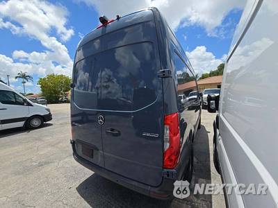 2019 Mercedes-Benz Sprinter 2500 Cargo Van Standard Roof 144.0" WB - zdjęcie 3 z 32 - miniatura