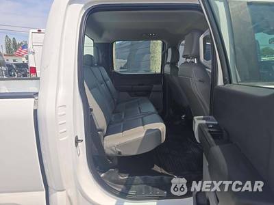 2023 Ford Super Duty F-350 XL Crew Cab Long Bed - zdjęcie 13 z 26 - miniatura
