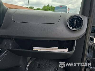 2019 Mercedes-Benz Sprinter 2500 Cargo Van High Roof 170.0" WB - zdjęcie 19 z 38 - miniatura