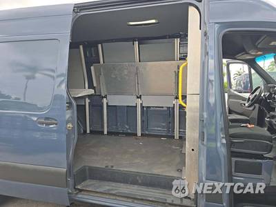 2019 Mercedes-Benz Sprinter 2500 Cargo Van High Roof 170.0" WB - zdjęcie 16 z 30 - miniatura