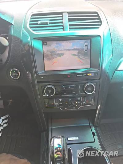 2017 Ford Explorer XLT - zdjęcie 22 z 28 - miniatura