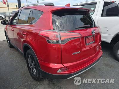 2016 Toyota RAV4 XLE - zdjęcie 2 z 31 - miniatura