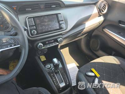 2018 Nissan Kicks SV - zdjęcie 10 z 20 - miniatura