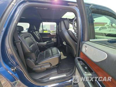 2019 Lincoln Navigator L Reserve - zdjęcie 17 z 22 - miniatura