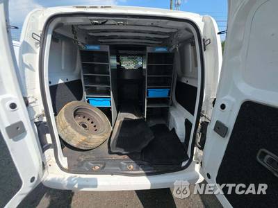 2017 Nissan NV200 Compact Cargo SV 115.2" WB - zdjęcie 14 z 22 - miniatura