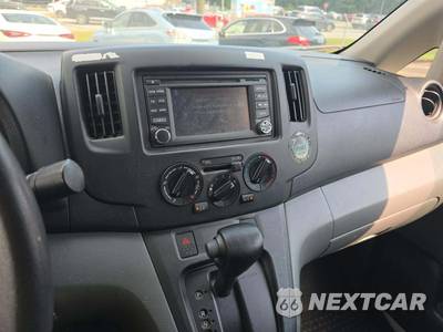 2017 Nissan NV200 Compact Cargo SV 115.2" WB - zdjęcie 10 z 22 - miniatura