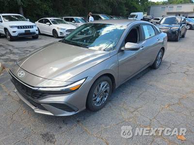 2024 Hyundai Elantra SEL - zdjęcie 1 z 22 - miniatura