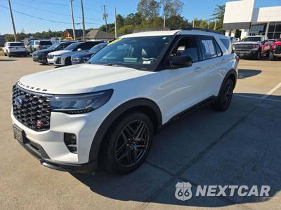 2025 Ford Explorer ST - zdjęcie 1 z 21 - miniatura