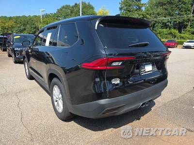 2024 Toyota Grand Highlander XLE - zdjęcie 2 z 22 - miniatura