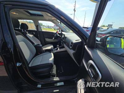 2026 Hyundai Venue SEL - zdjęcie 18 z 21 - miniatura
