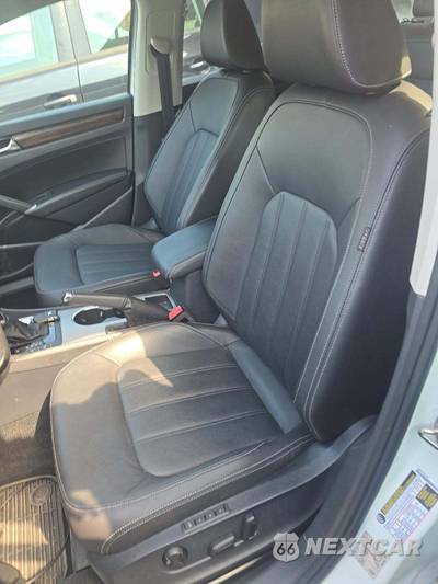 2020 Volkswagen Passat 2.0T SEL - zdjęcie 6 z 21 - miniatura