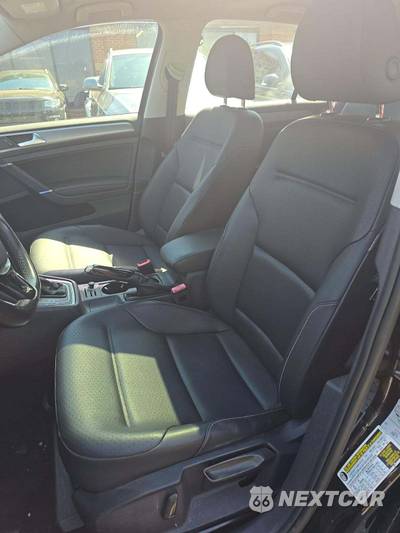 2016 Volkswagen Golf 1.8T SE Hatchback - zdjęcie 6 z 24 - miniatura