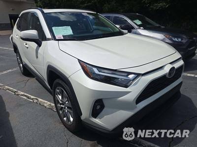 2022 Toyota RAV4 XLE Premium - zdjęcie 4 z 22 - miniatura