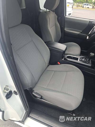 2020 Toyota Tacoma SR Extended Cab Long Bed w/Rear Doors - zdjęcie 18 z 21 - miniatura