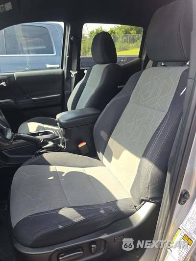 2021 Toyota Tacoma TRD Sport Crew Cab Medium Bed - zdjęcie 6 z 22 - miniatura