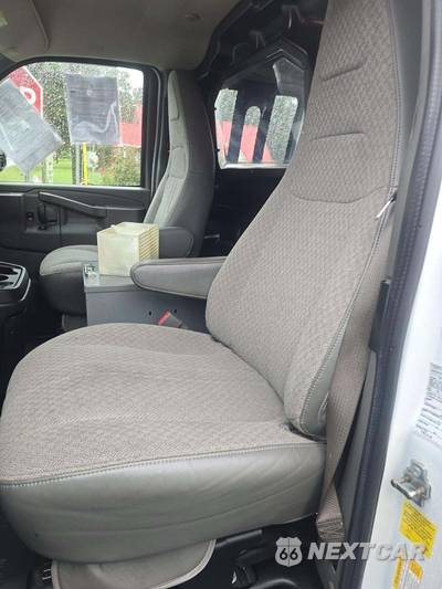 2022 Chevrolet Express 2500 Cargo Van 1WT 135.2" WB - zdjęcie 6 z 24 - miniatura